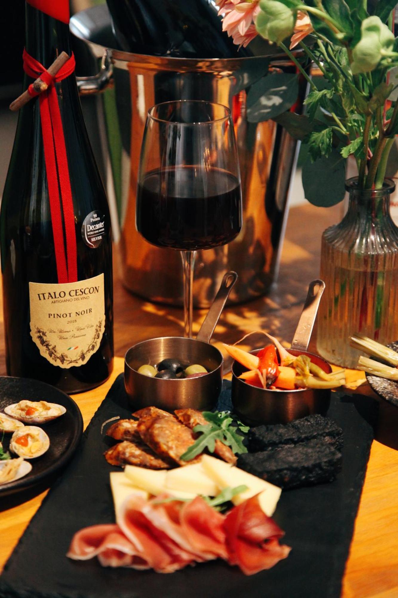 Shenzhen No'6 Garden Villa --French Window With Garden View,Close To Sea World &Shekou Ferry Port &K11 Ecoast &Subway Nearby ,Offer Western Food And Coffee &English Speaking With Tour Services Екстериор снимка