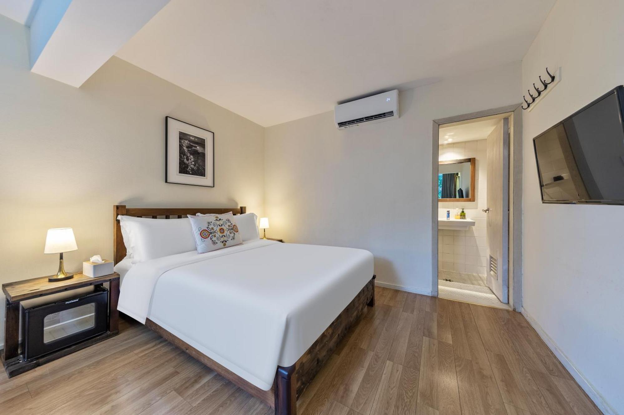 Shenzhen No'6 Garden Villa --French Window With Garden View,Close To Sea World &Shekou Ferry Port &K11 Ecoast &Subway Nearby ,Offer Western Food And Coffee &English Speaking With Tour Services Екстериор снимка