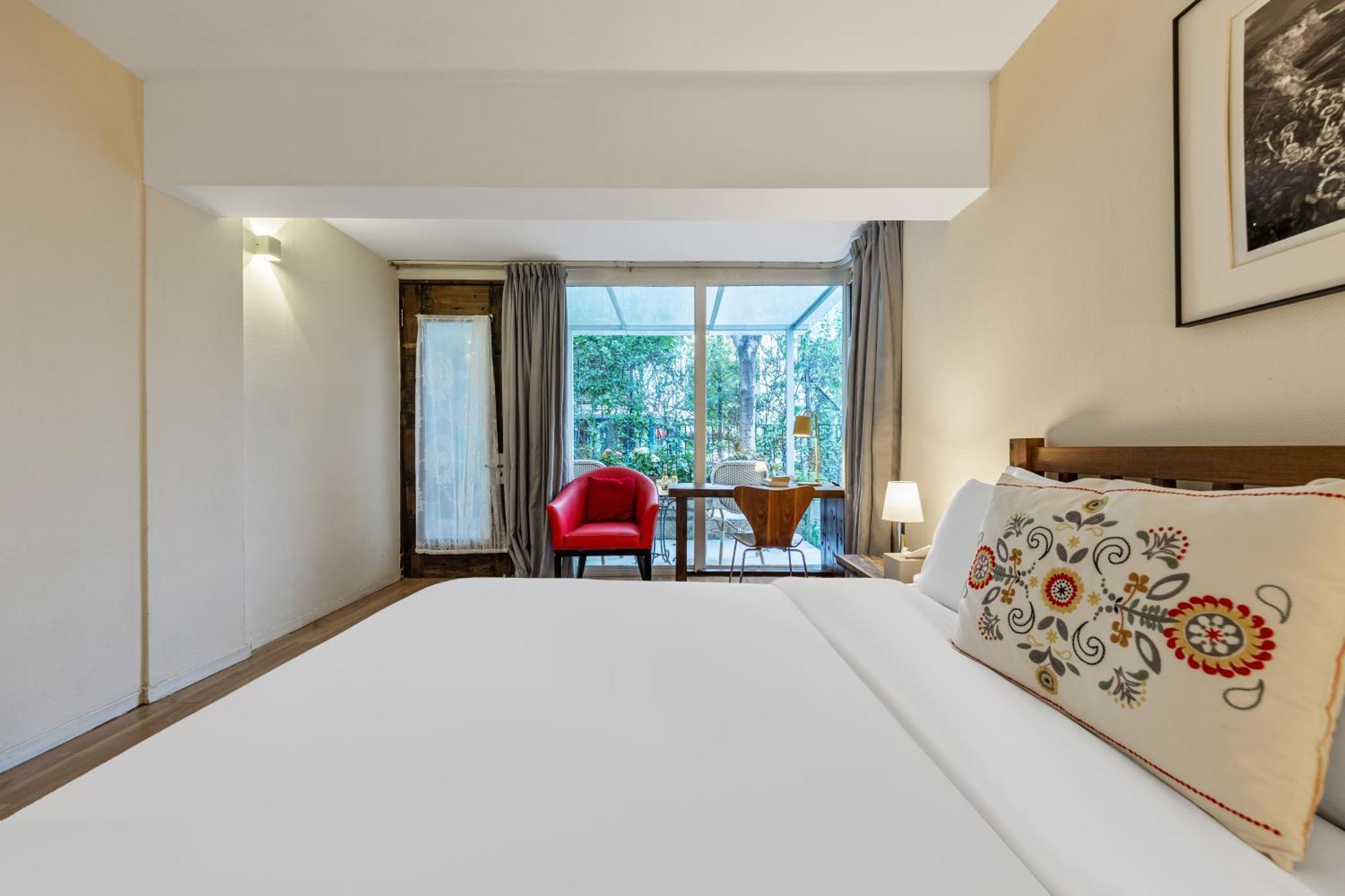 Shenzhen No'6 Garden Villa --French Window With Garden View,Close To Sea World &Shekou Ferry Port &K11 Ecoast &Subway Nearby ,Offer Western Food And Coffee &English Speaking With Tour Services Екстериор снимка